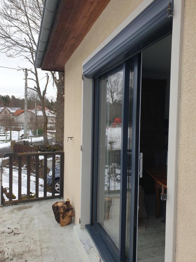 Ferienwohnung Brigitte Carbonnel Aydat Exterior foto